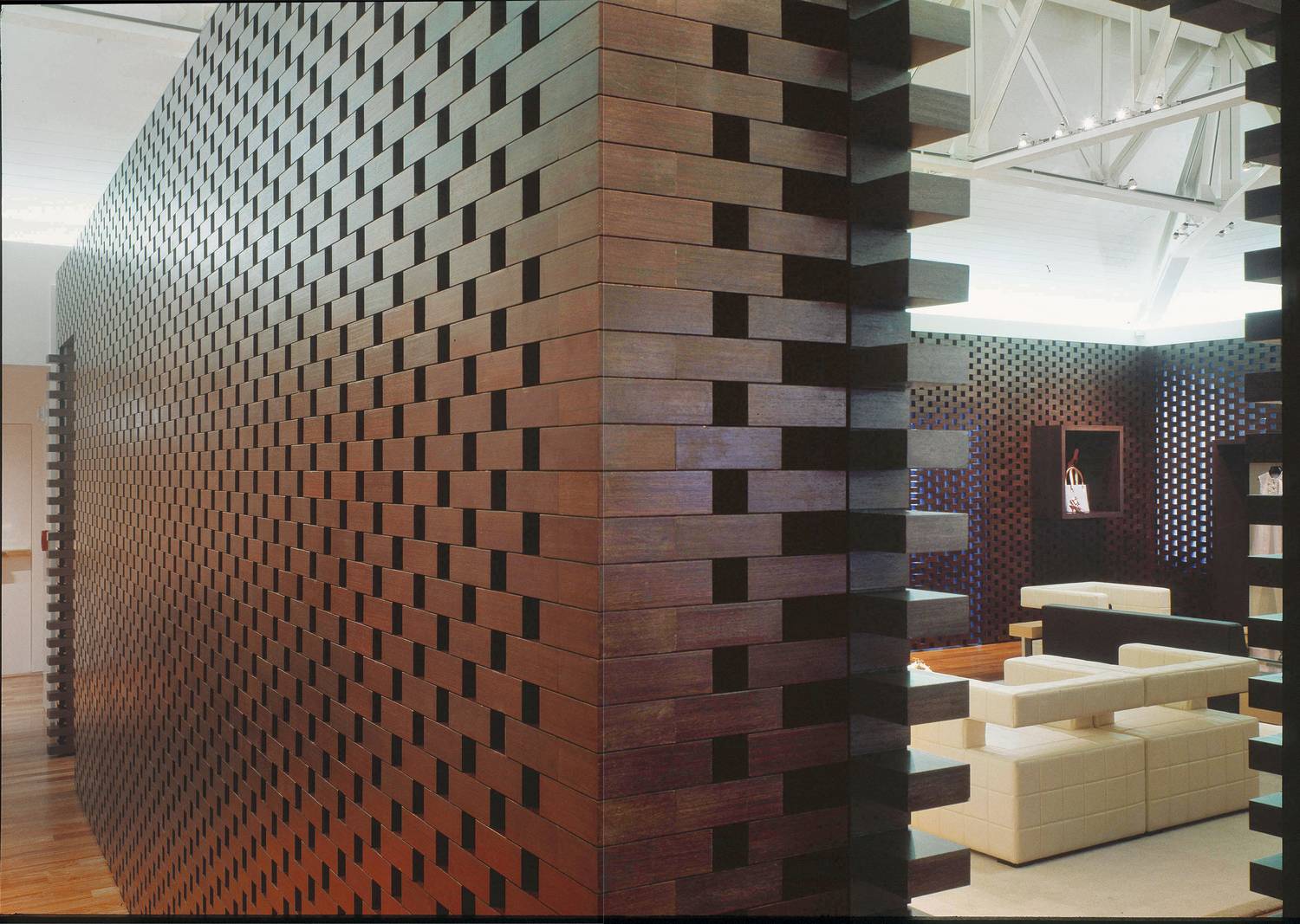 LV WAIKIKI VIP FURNITURE, Honolulu