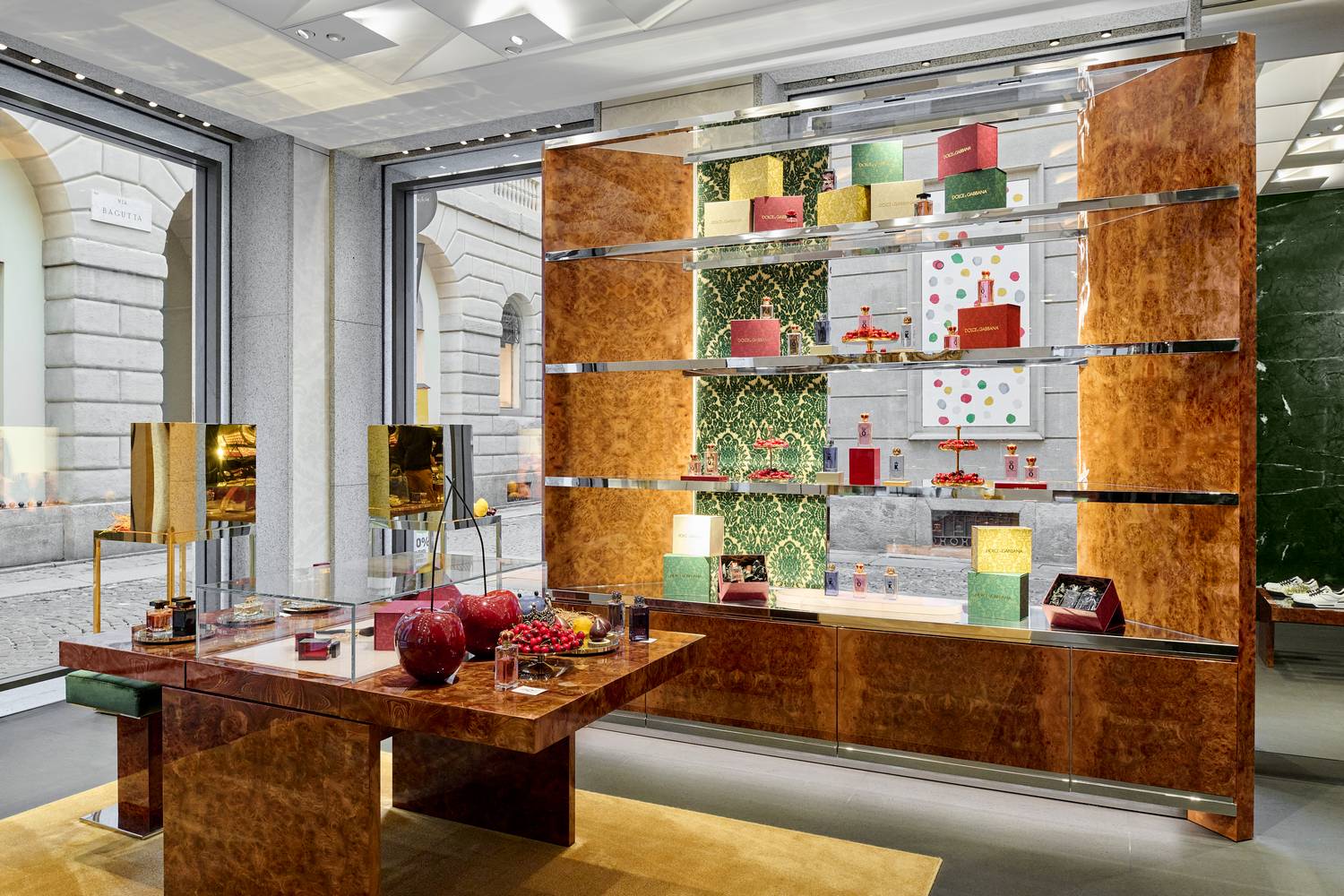 DOLCE & GABBANA Via Monte Napoleone BEAUTY, Milan
