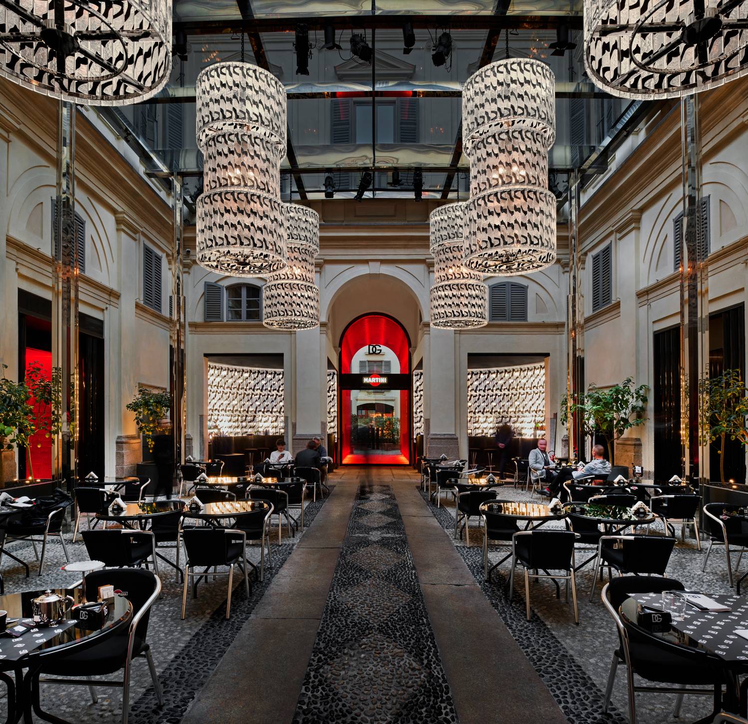 DOLCE & GABBANA MARTINI BAR, Milan