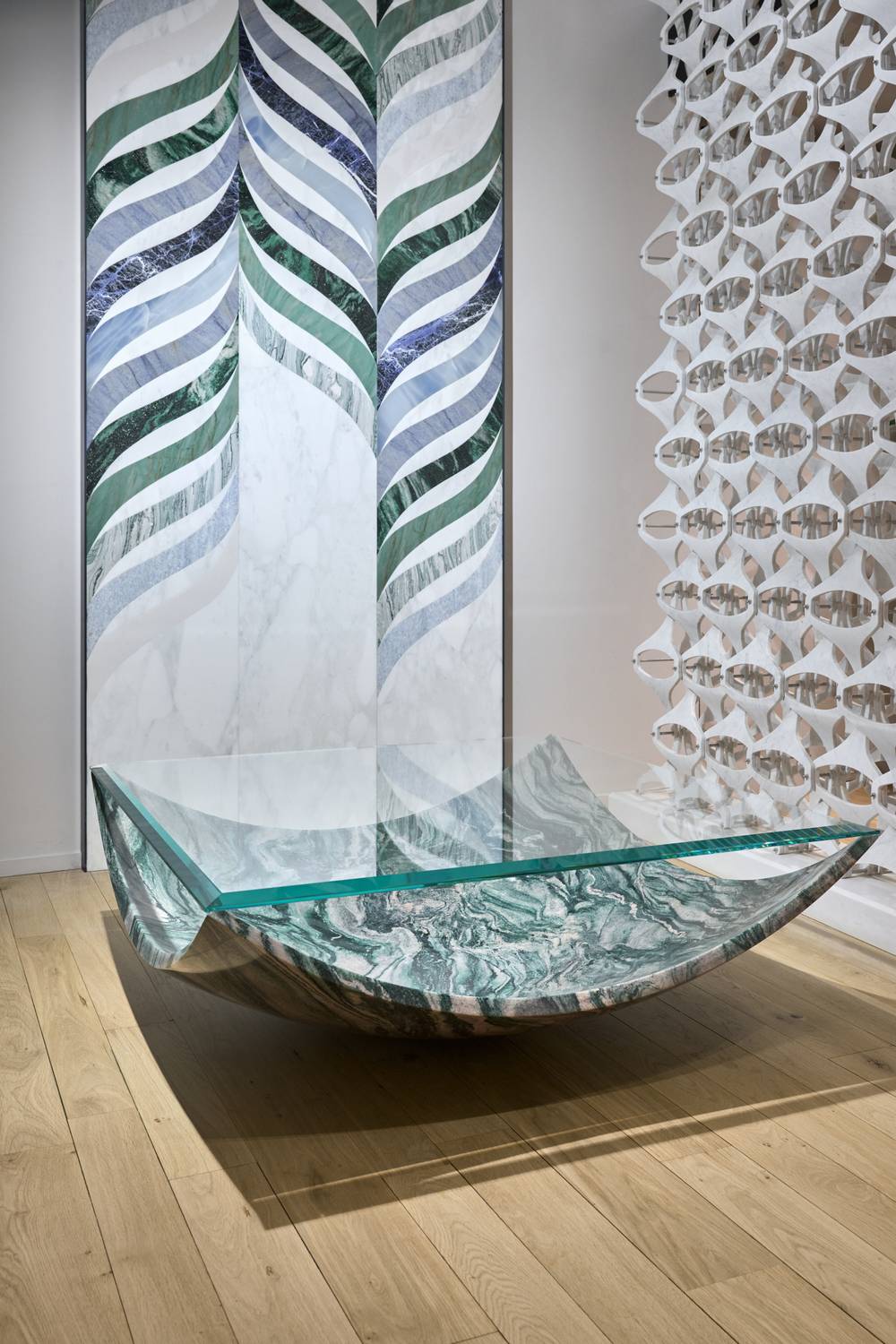FOGLIA TABLE Charm Collection, Milano