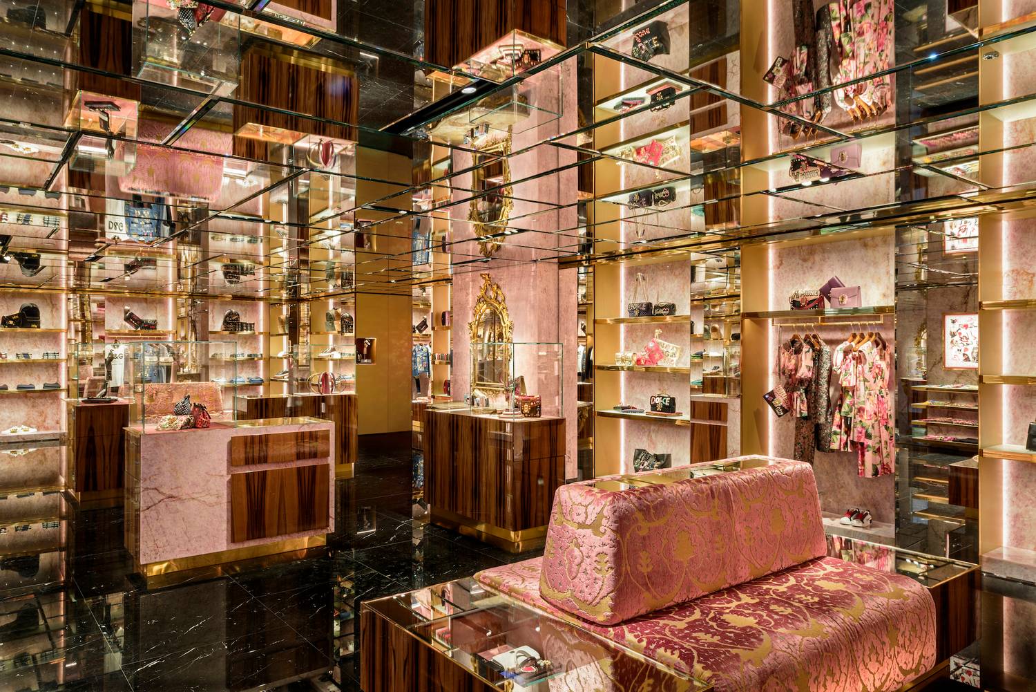 DOLCE & GABBANA, Monaco