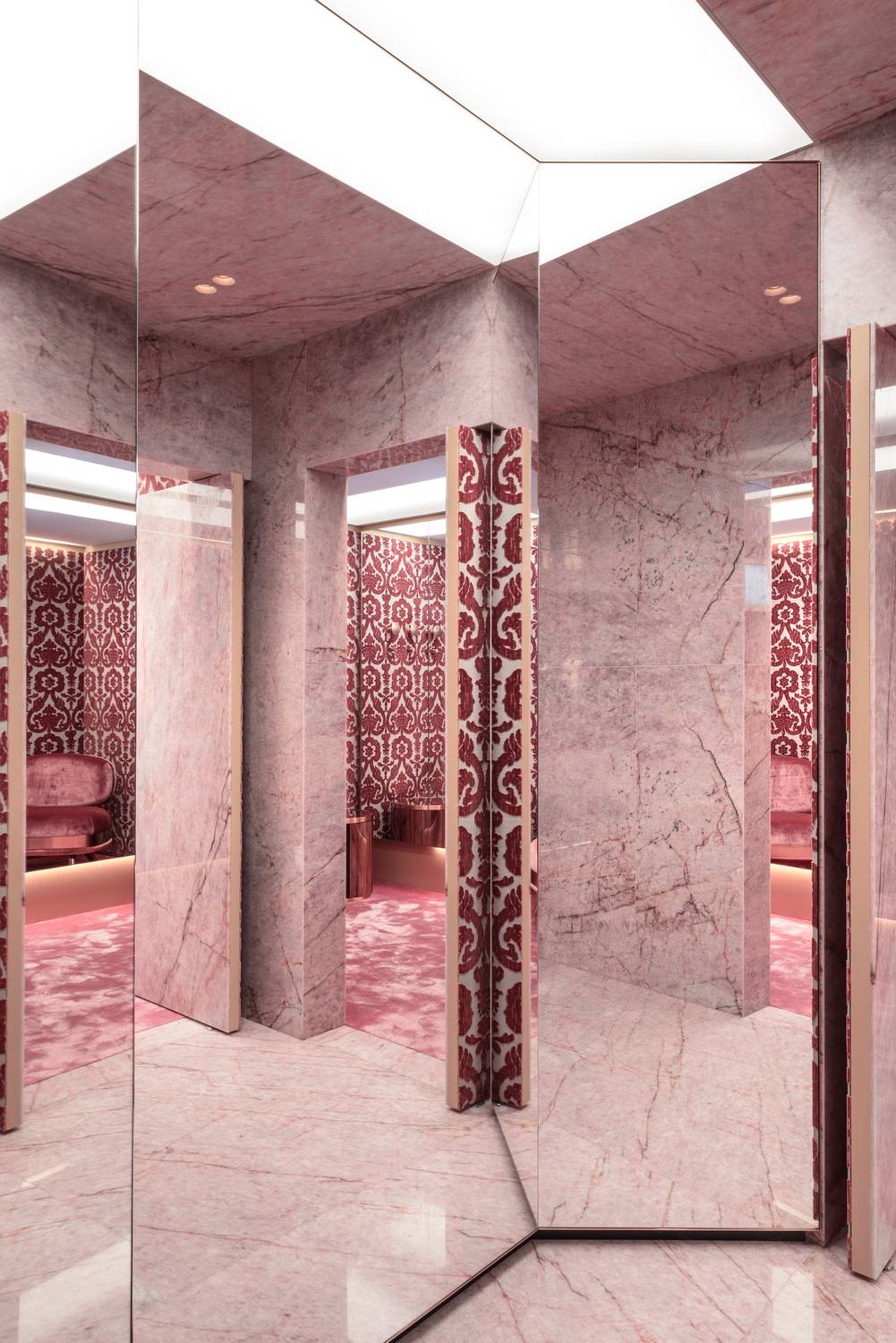 DOLCE & GABBANA, Monaco