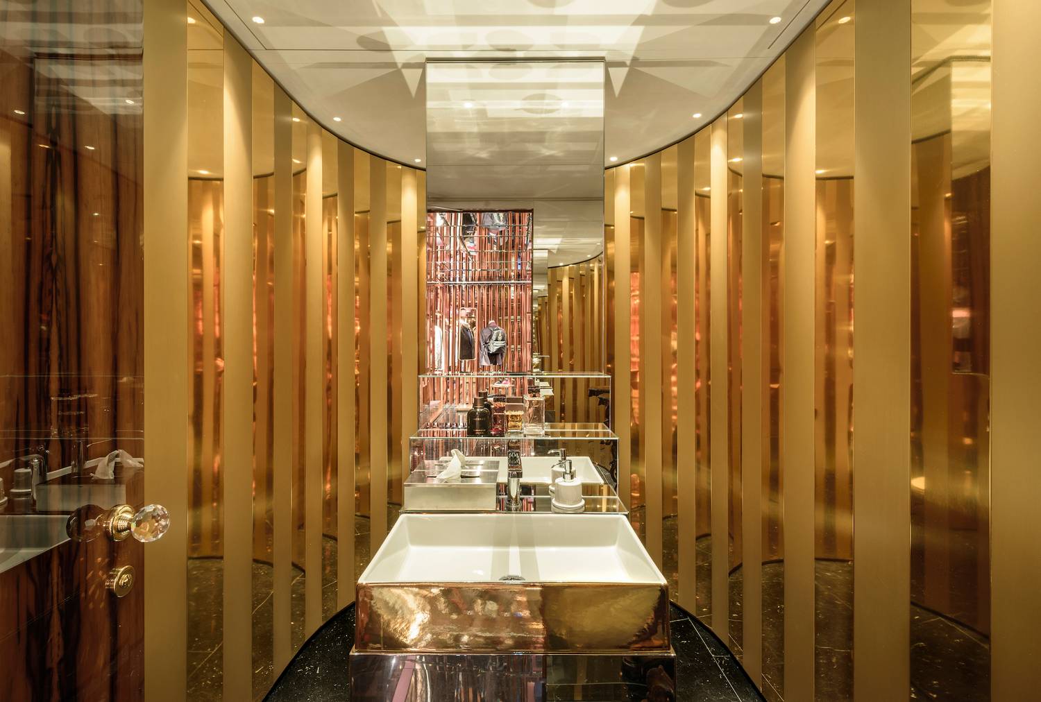 DOLCE & GABBANA, Monaco