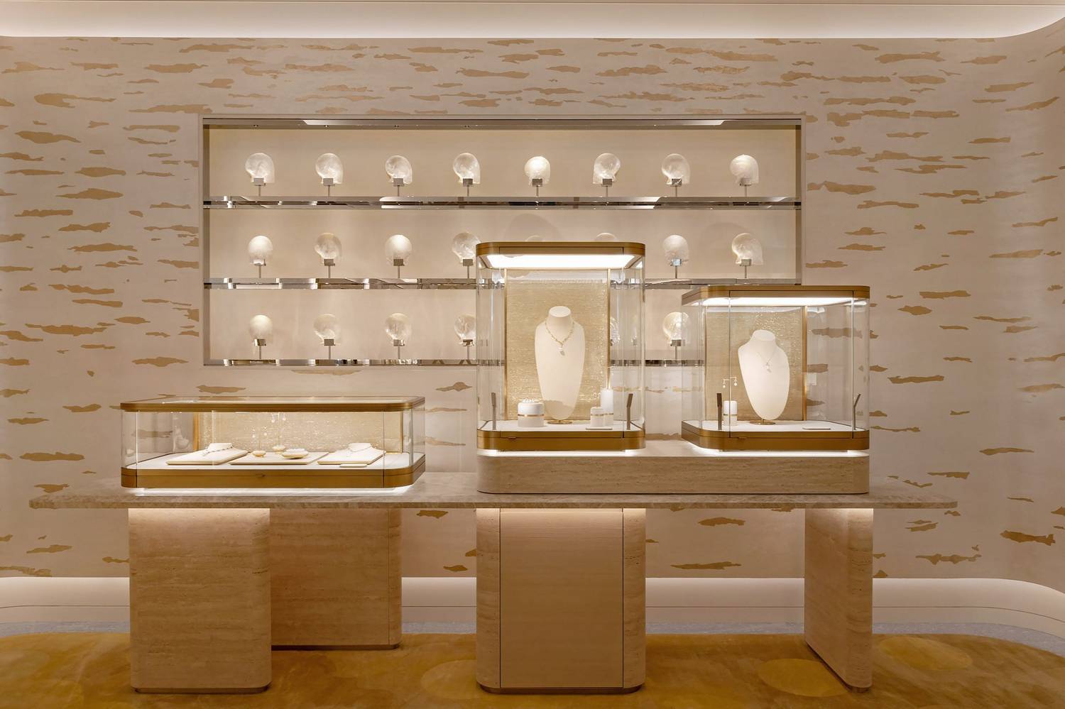 PASPALEY PEARLS, Adelaide