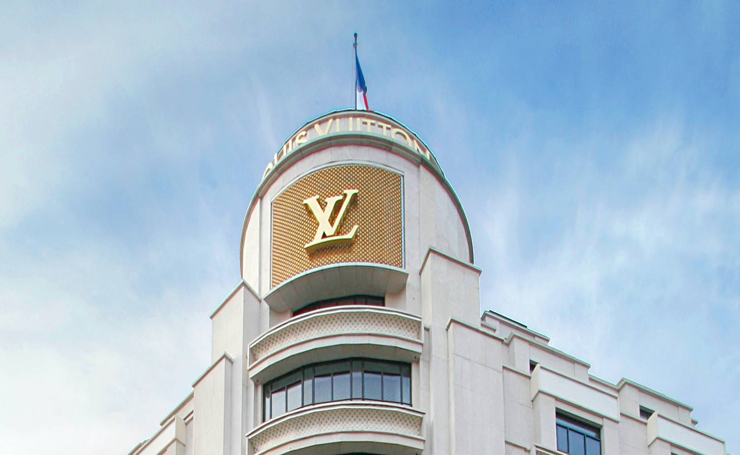 LOUIS VUITTON, Paris Avenue des Champs Elysées
