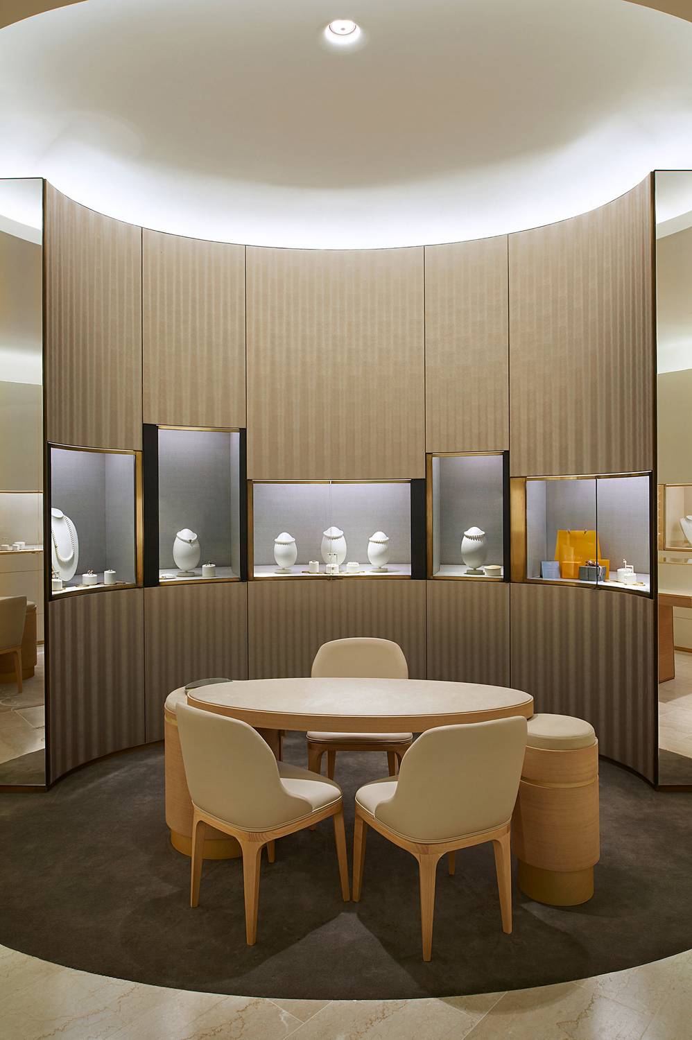 PASPALEY PEARLS, Brisbane Queen Street