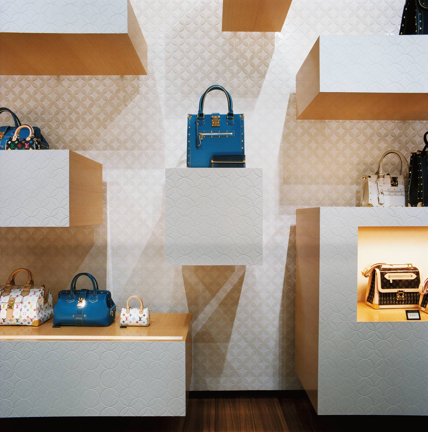 LOUIS VUITTON, Tokyo Roppongi