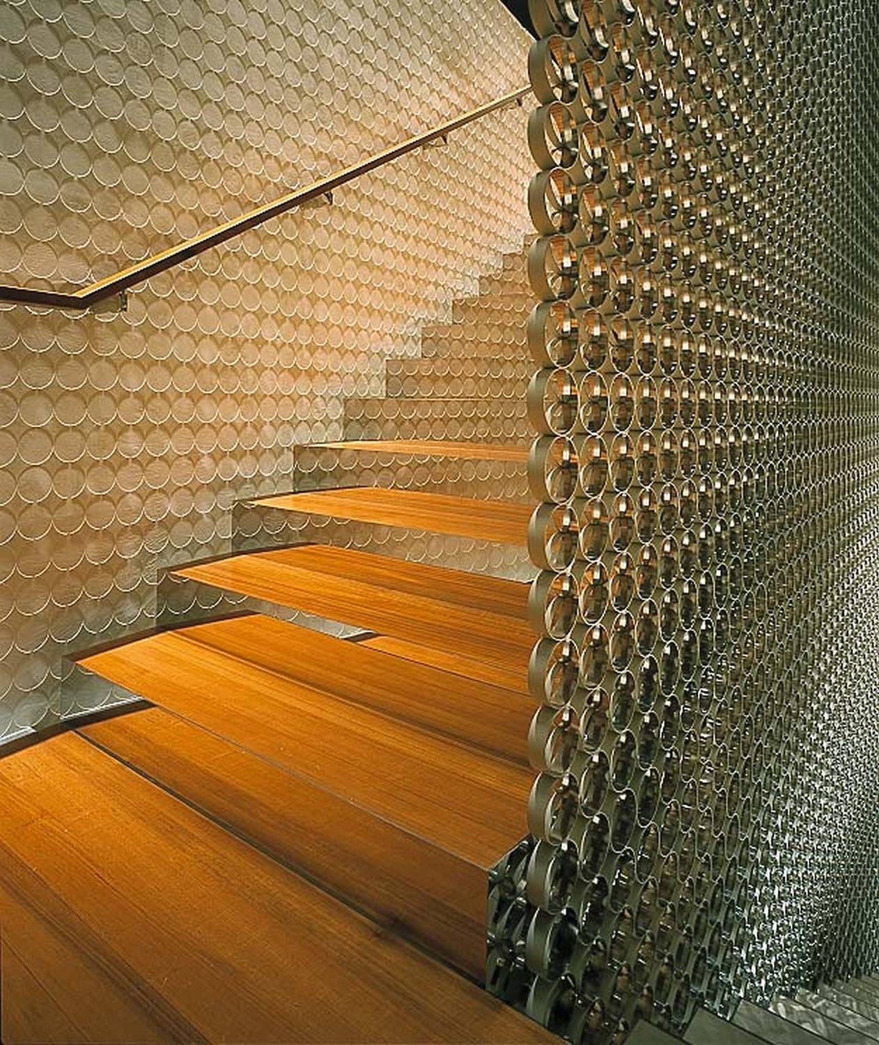 LOUIS VUITTON, Tokyo Roppongi