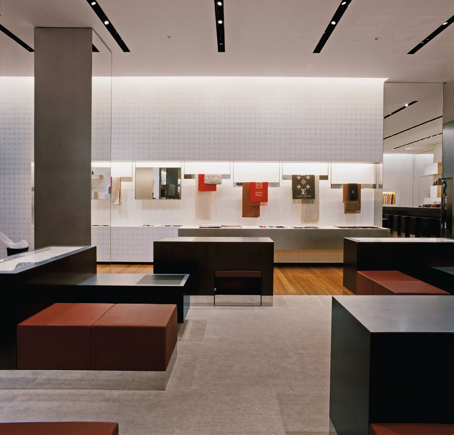 LOUIS VUITTON, Tokyo Roppongi