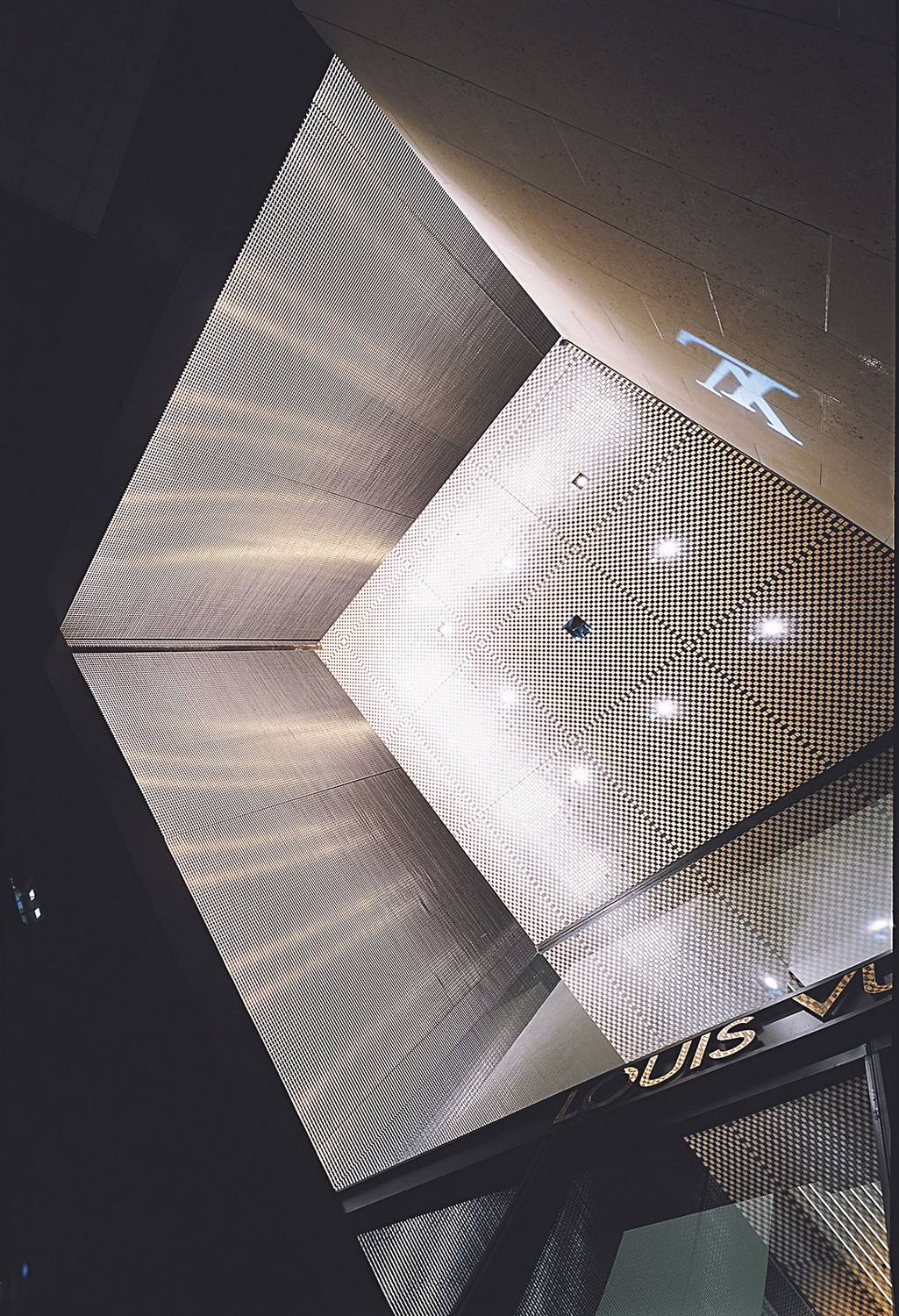 LOUIS VUITTON, Seoul