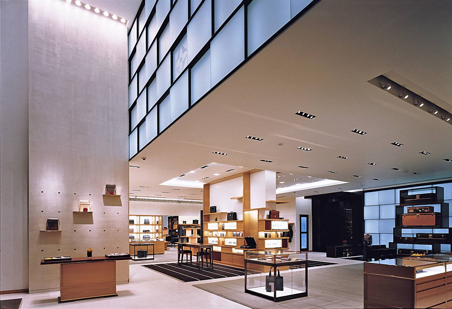 LOUIS VUITTON, Seoul