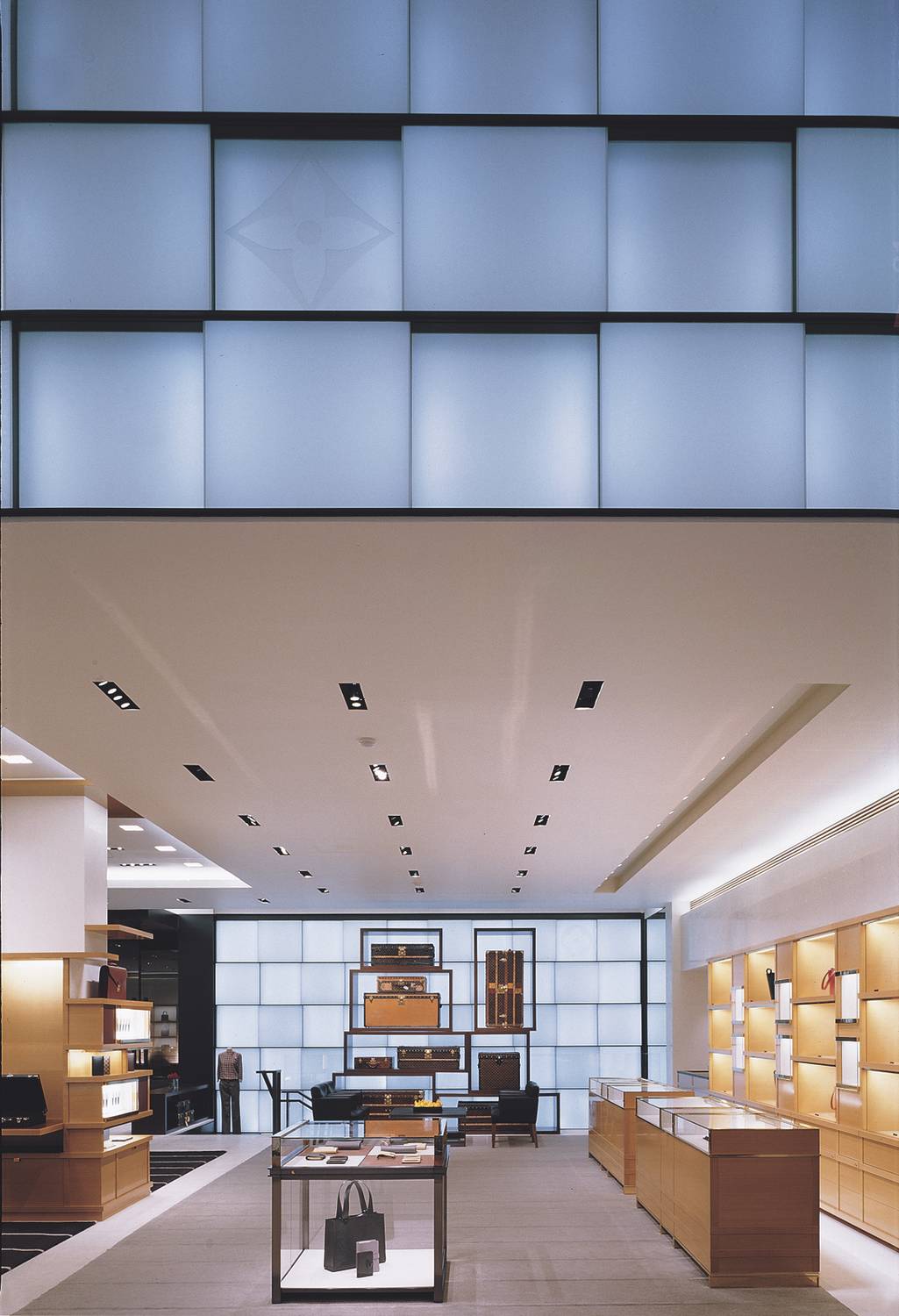 LOUIS VUITTON, Seoul