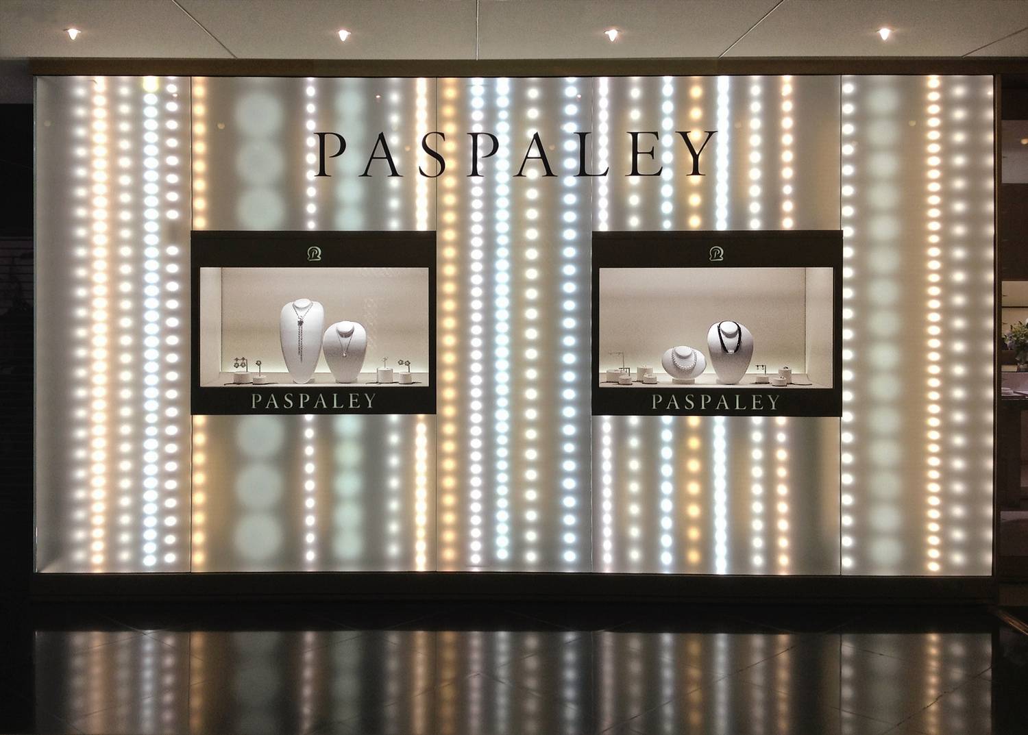 PASPALEY PEARLS,  Melbourne Crown Casino,