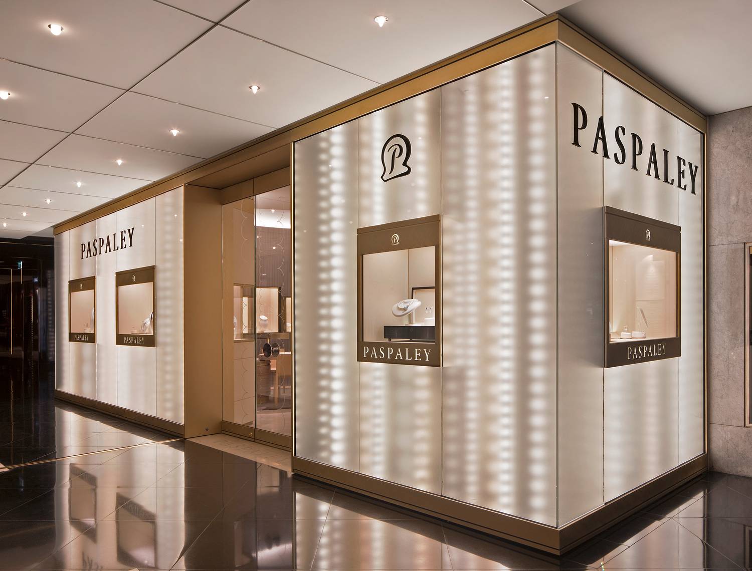PASPALEY PEARLS,  Melbourne Crown Casino,