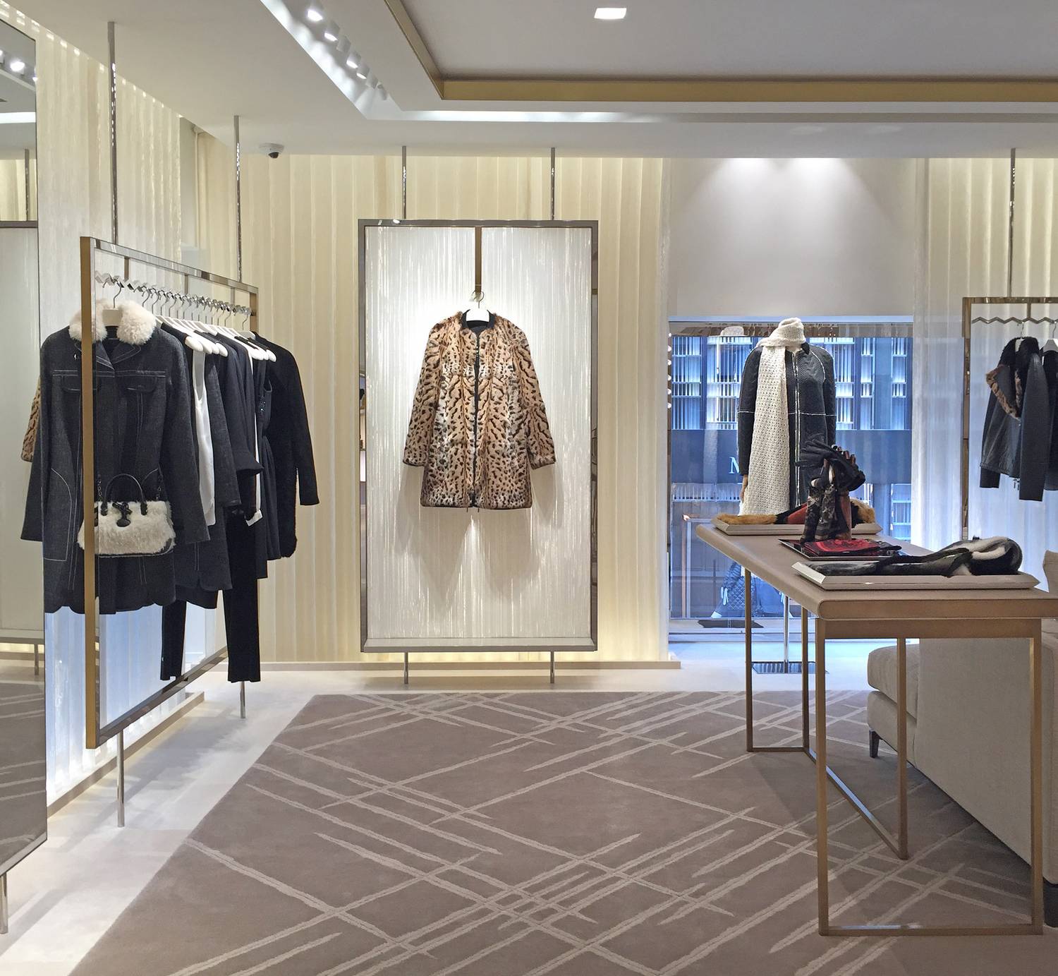 LONGCHAMP MAISON, Paris