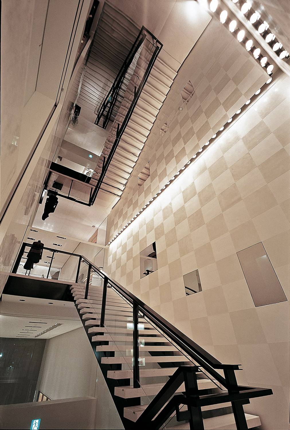 LOUIS VUITTON, Tokyo Omotesando
