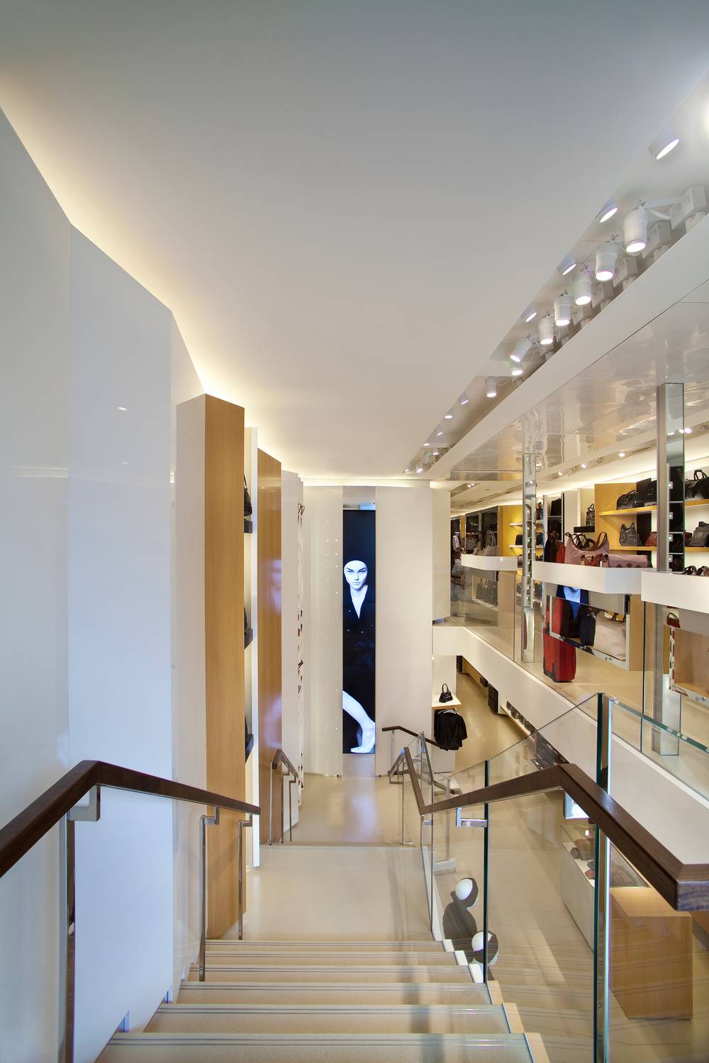 LONGCHAMP, NYC Madison Avenue