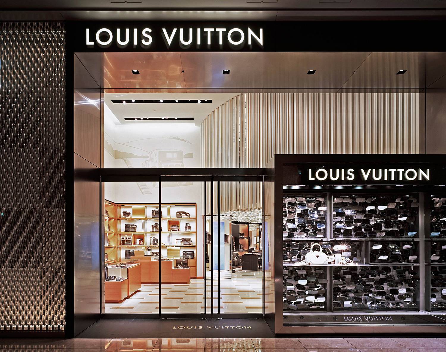 LOUIS VUITTON, Nagoya