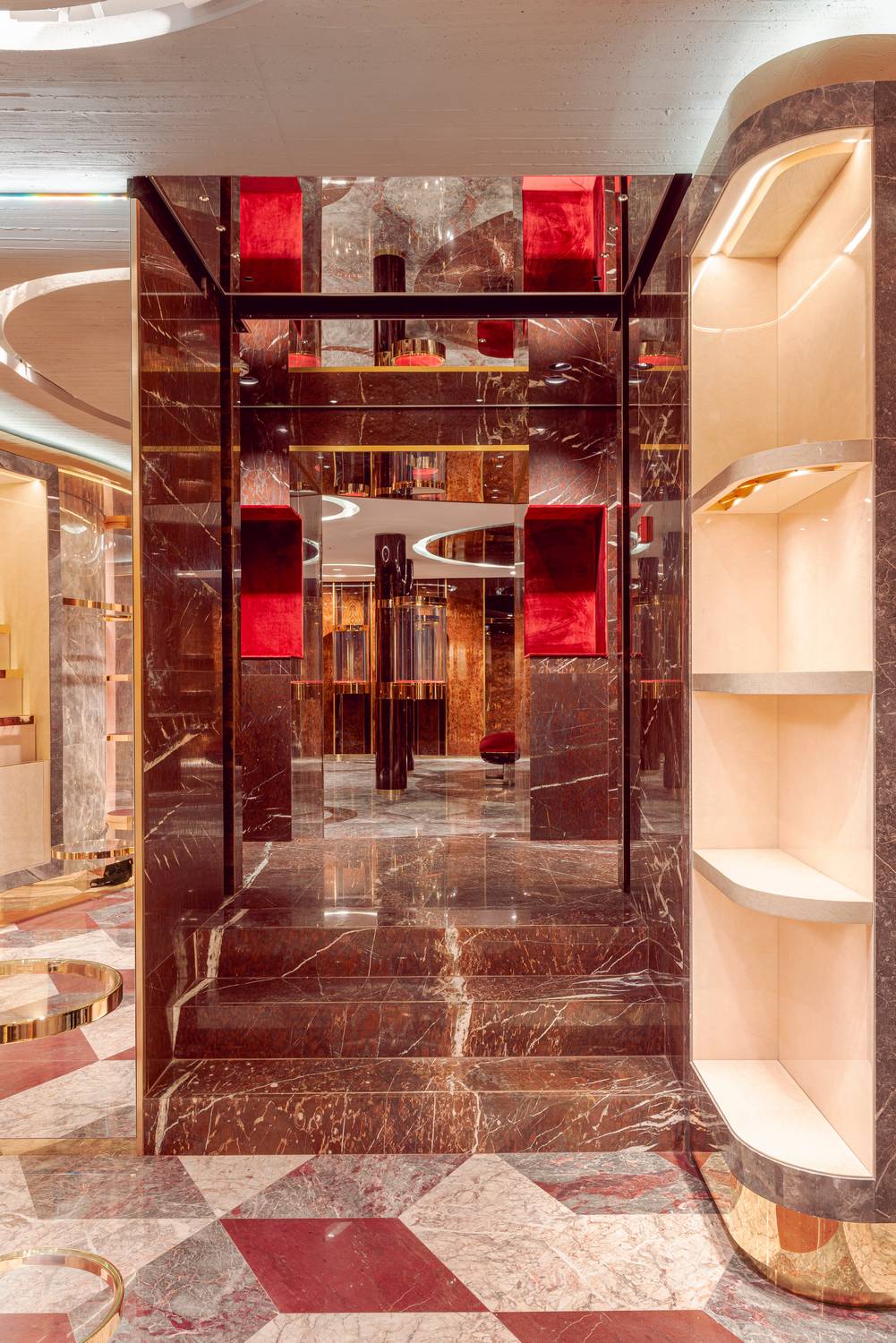 DOLCE & GABBANA, Paris rue Faubourg Saint Honore