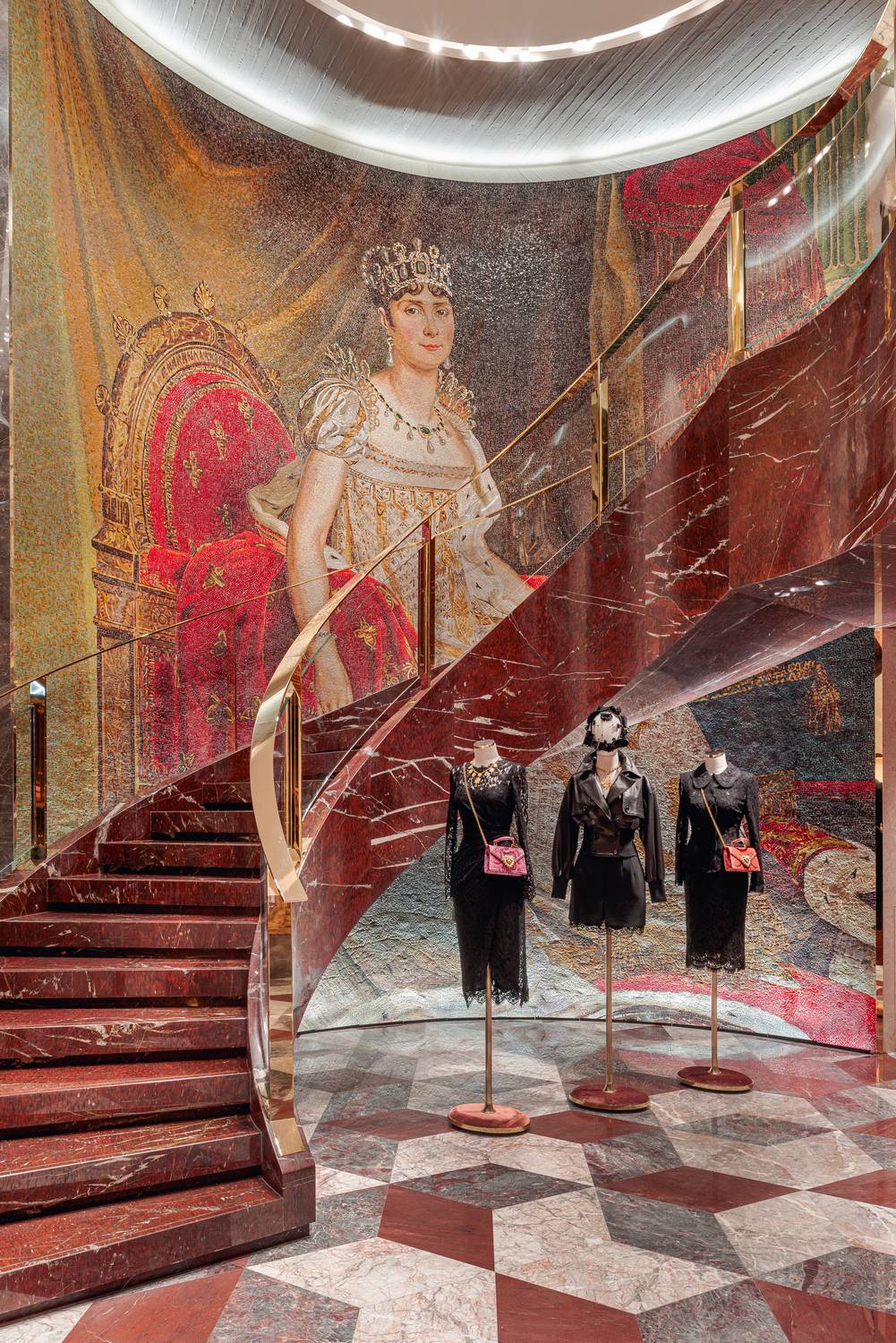 DOLCE & GABBANA, Paris rue Faubourg Saint Honore