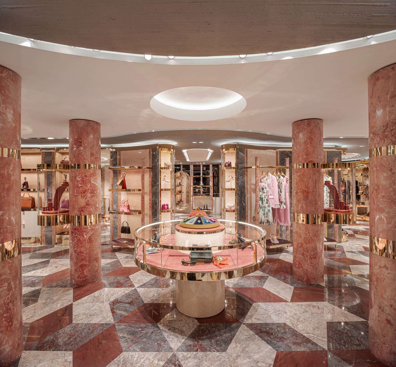 DOLCE & GABBANA, Paris rue Faubourg Saint Honore