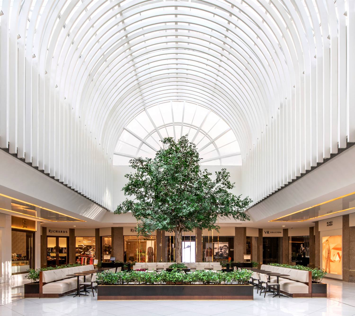 FASHION 1 ATRIUM, Sao Paulo Faria Lima