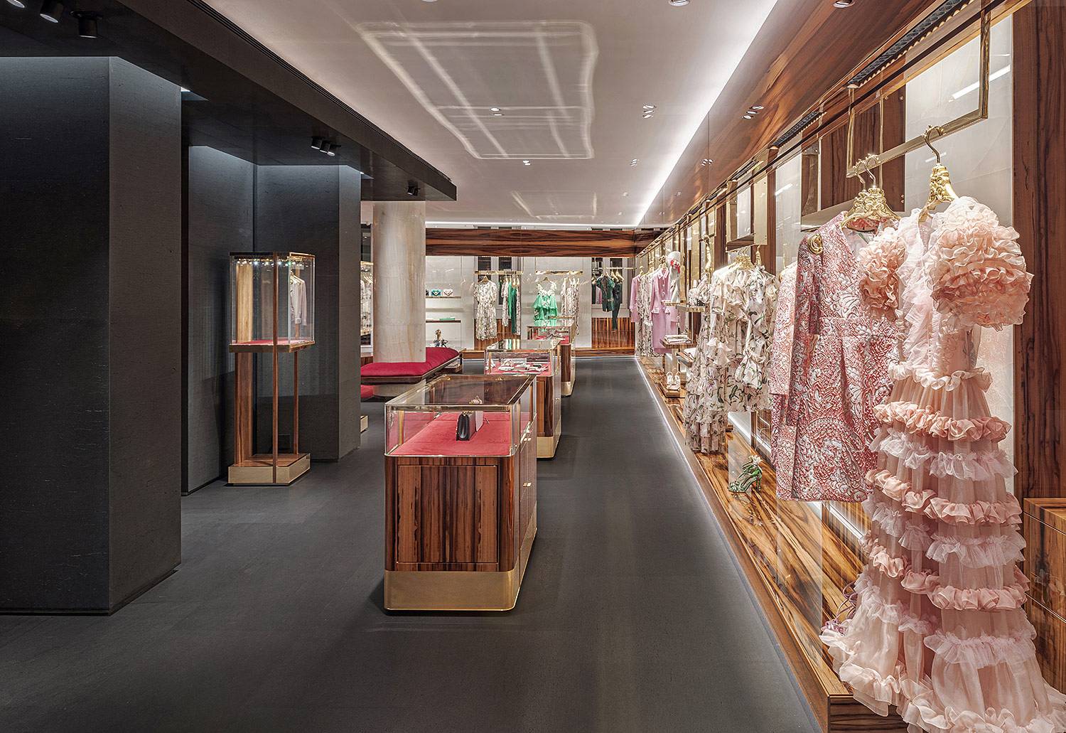 DOLCE & GABBANA, Milan Via della Spiga