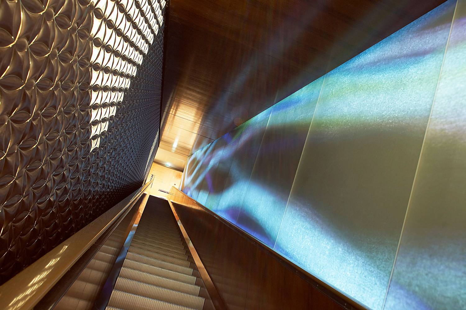 FIBRE OPTIC VIDEO WALL, Paris