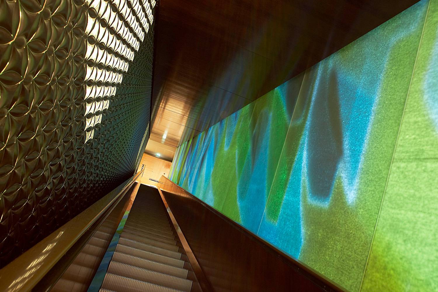 FIBRE OPTIC VIDEO WALL, Paris