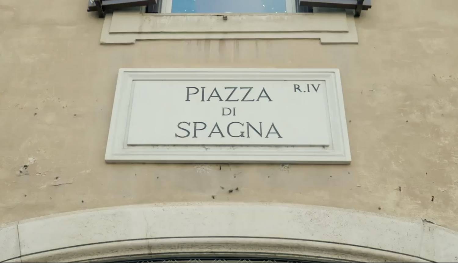 DOLCE & GABBANA, Rome Piazza di Spagna