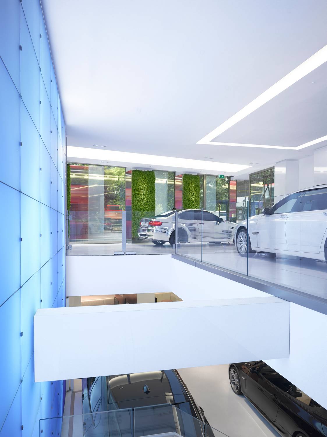 BMW PARK LANE, London
