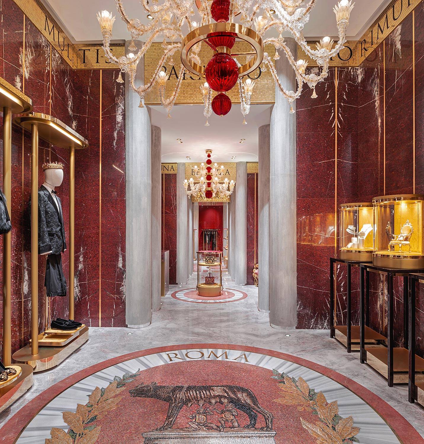 DOLCE & GABBANA, Rome Piazza di Spagna
