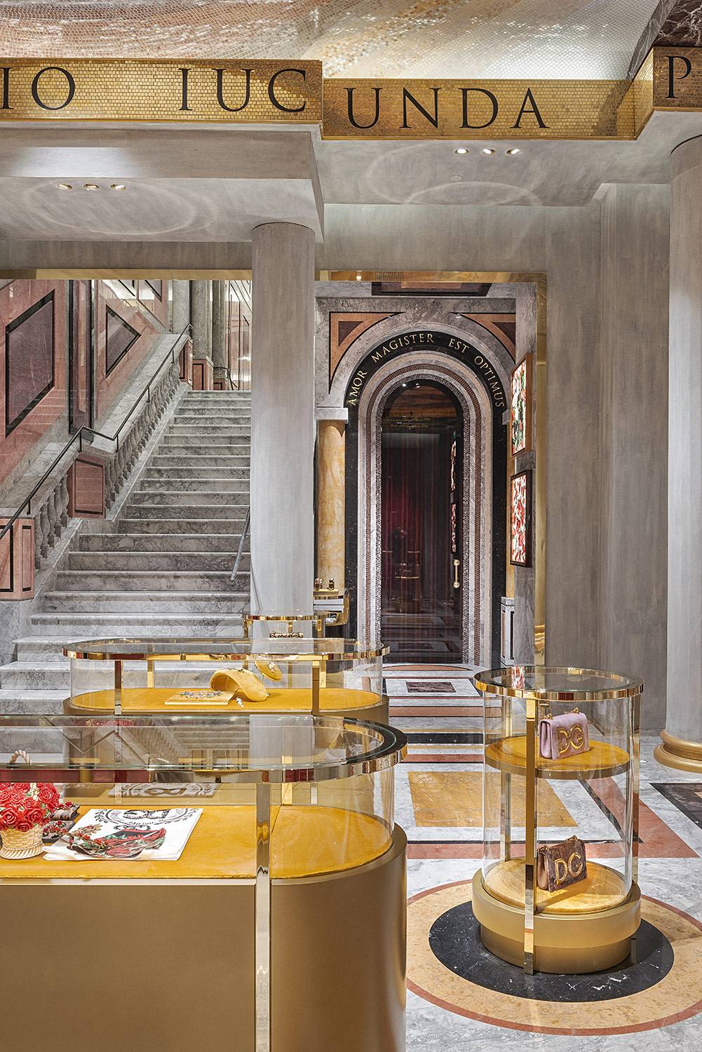 DOLCE & GABBANA, Rome Piazza di Spagna
