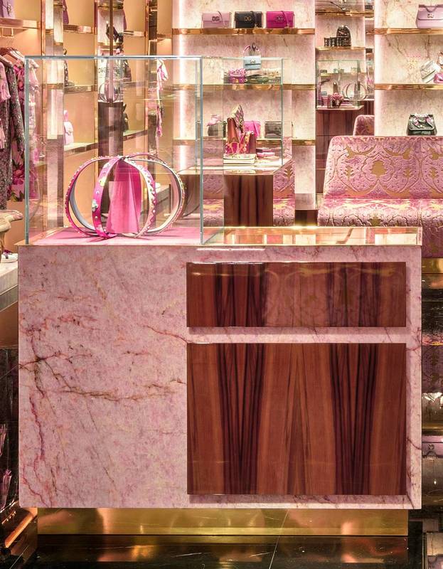 WOOD & ONYX FURNITURE, Monaco